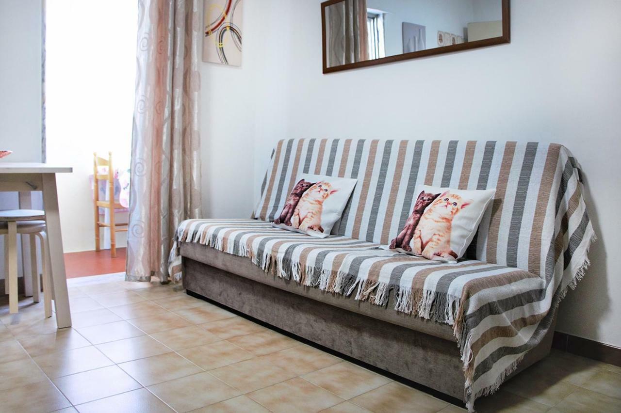 Apartamento T1, 50 metros da praia Quarteira Exterior foto